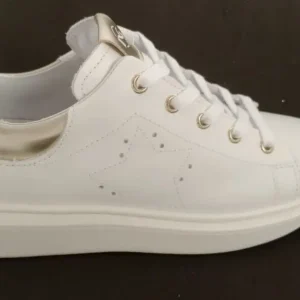 scarpe – bianco – nerogiardini