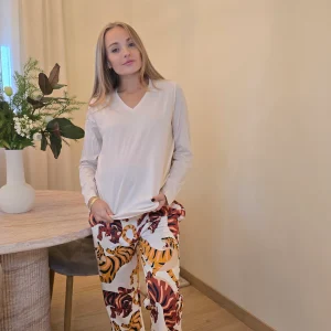 Pigiama caldo cotone con tigre 🐅  Gisela