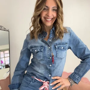 La camicia in denim