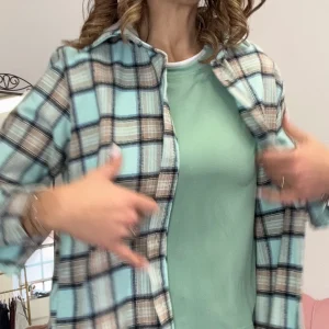 La camicia flanella leggera